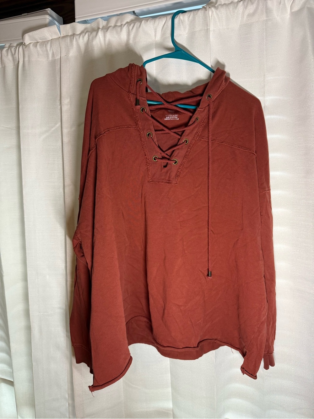 aerie Lace-Up Hooded Pullover - Rust